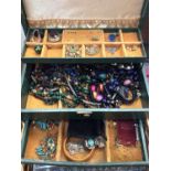 Large quantity of costume jewellery, wristwatches and bijouterie