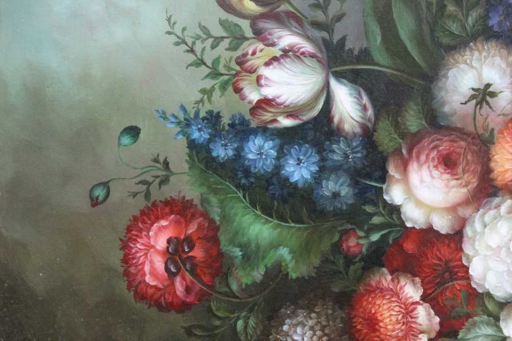 Good decorative oil on canvas - still life of summer flowers, in ebonised frame - Image 8 of 15