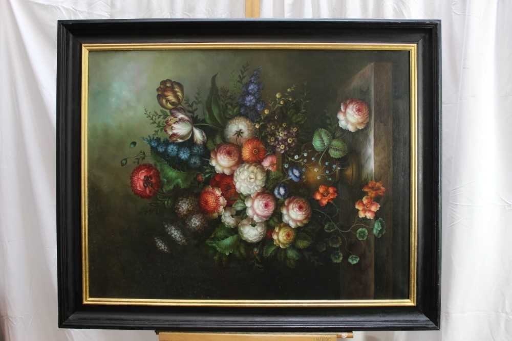 Good decorative oil on canvas - still life of summer flowers, in ebonised frame - Image 2 of 15