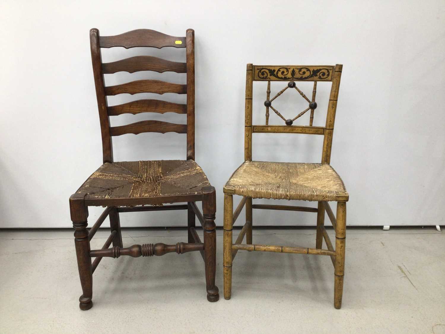 Set of four green painted dining chairs with two rush seated chairs - Image 4 of 7