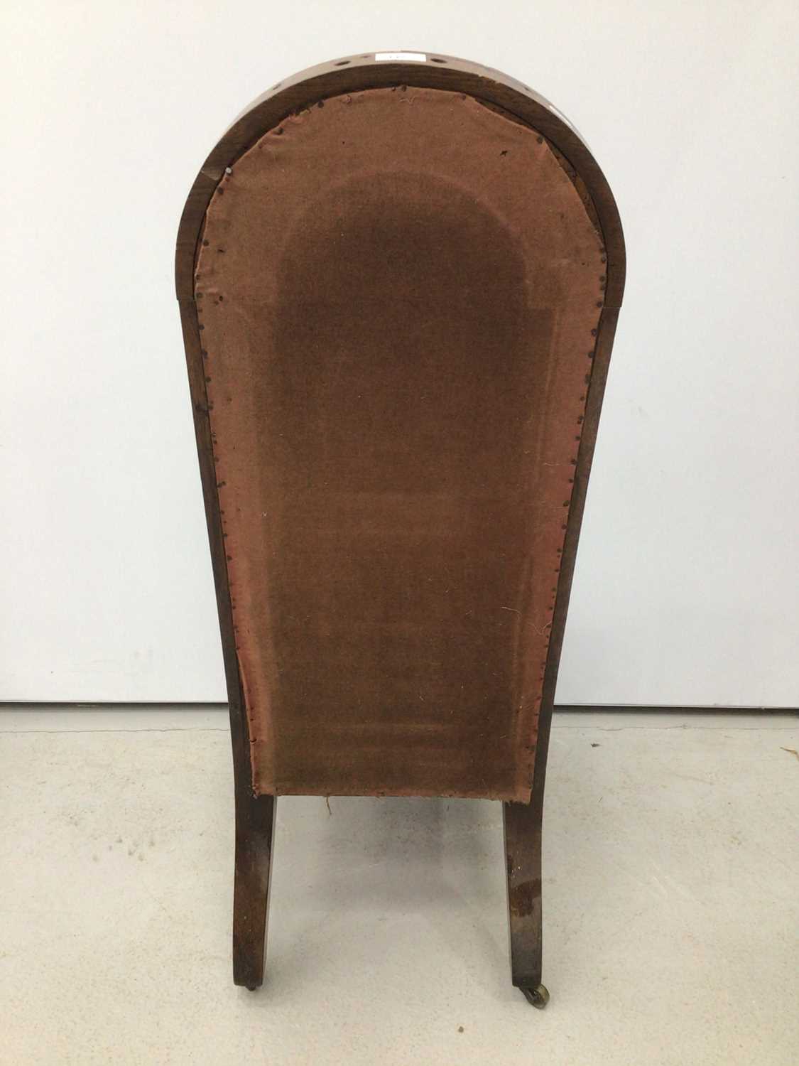 Victorian rosewood prie dieu chair with arched back on turned front legs with original tapestry upho - Image 4 of 5