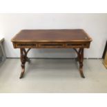Good quality Redman and Hales Georgian style mahogany writing table with cross banded decoration and