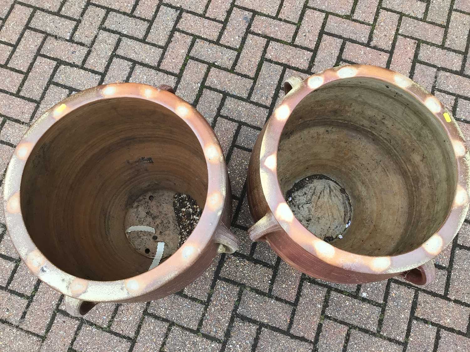 Pair of large salt glazed stoneware garden pots 63cm high x 55cm diameter - Image 5 of 5