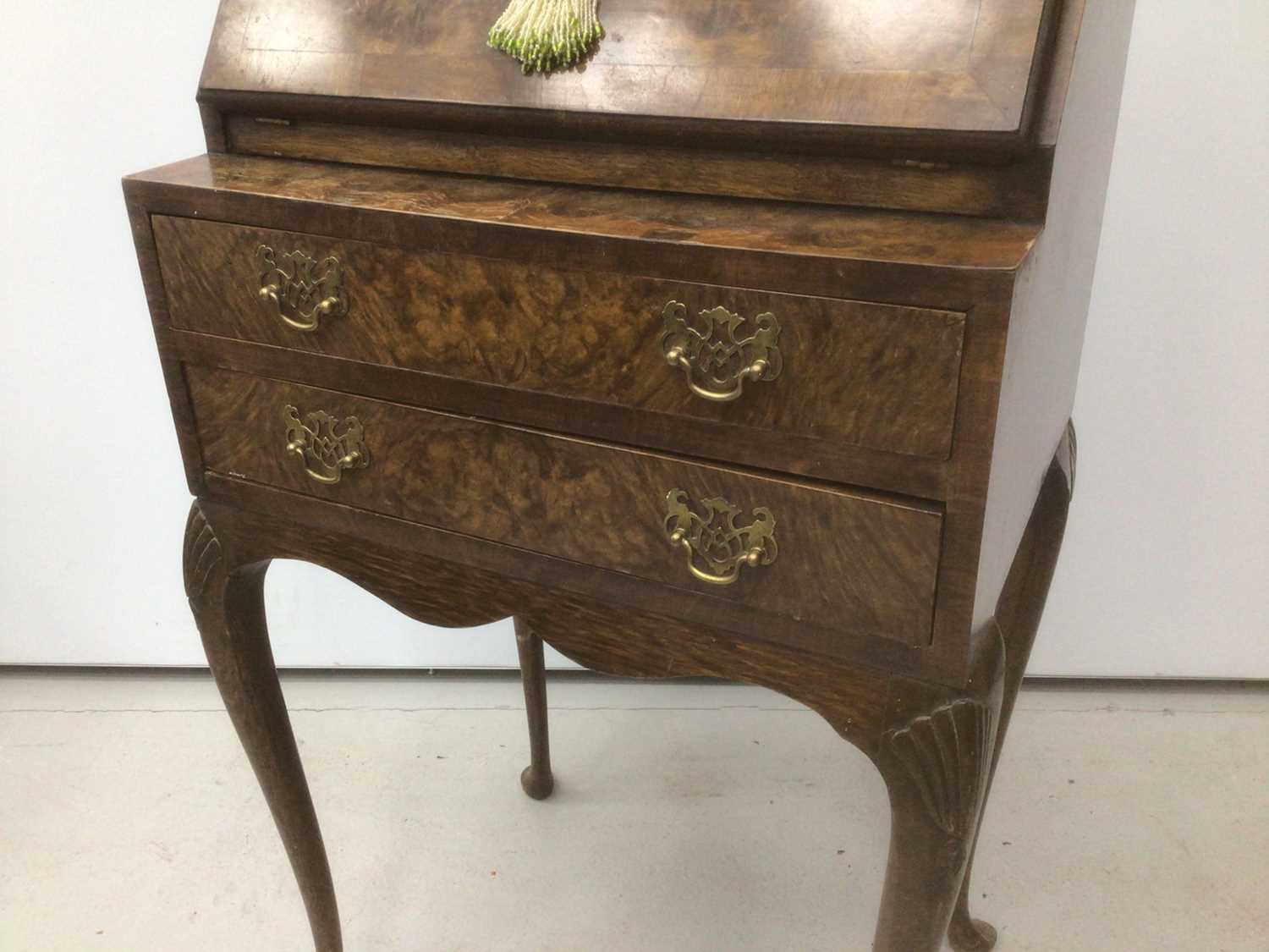 Good quality Georgian style ladies bureau with two drawers below on cabriole legs, 51cm wide x 38cm - Image 2 of 4