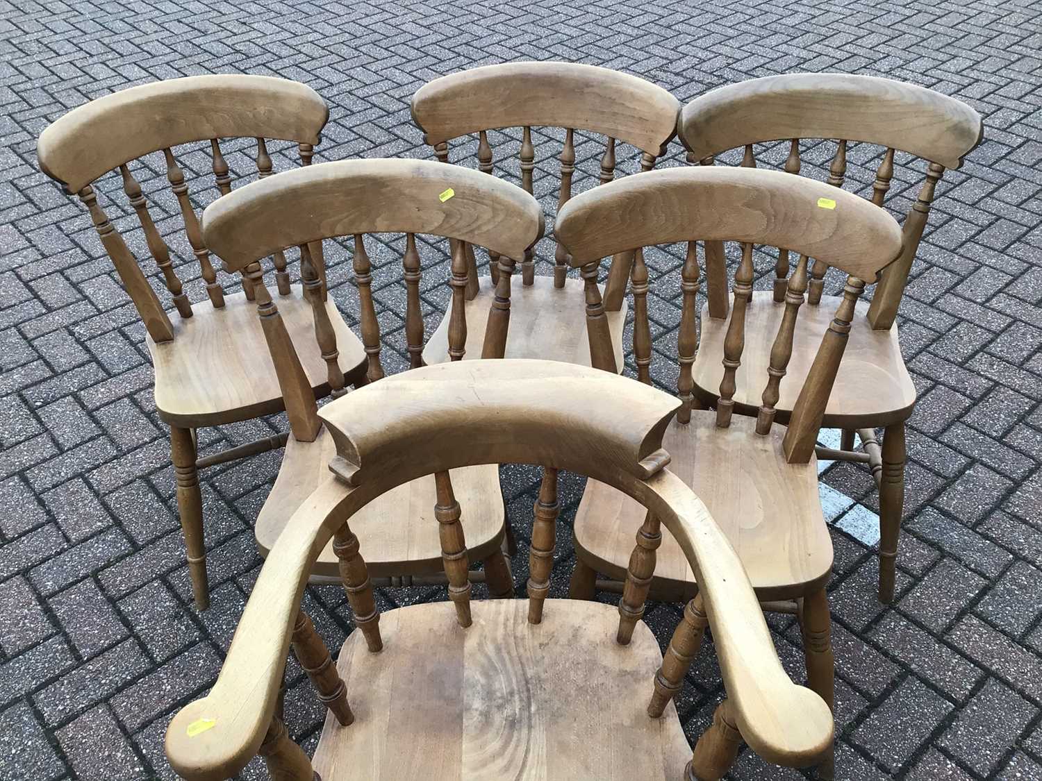 Pine kitchen table on turned legs, 183cm wide x 85.5cm deep x 76cm high, set of six kitchen chairs c - Image 4 of 5