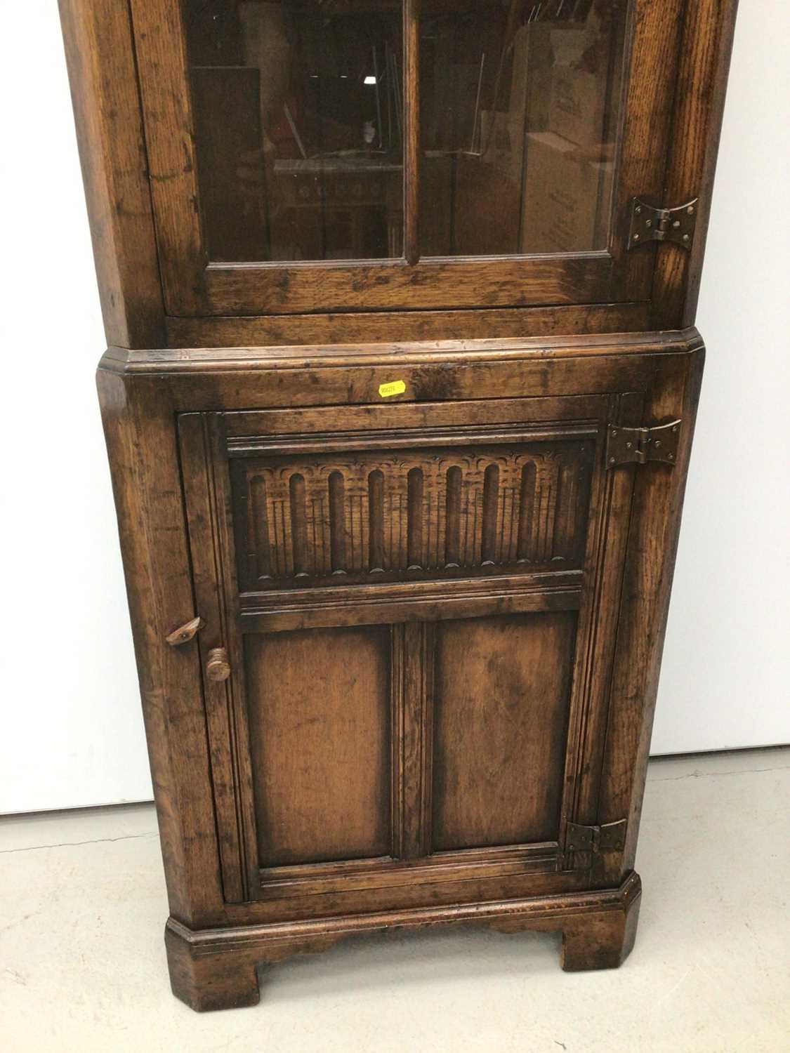 Antique style oak two height corner cupboard with glazed door above and panel door below 61cm wide x - Image 5 of 5