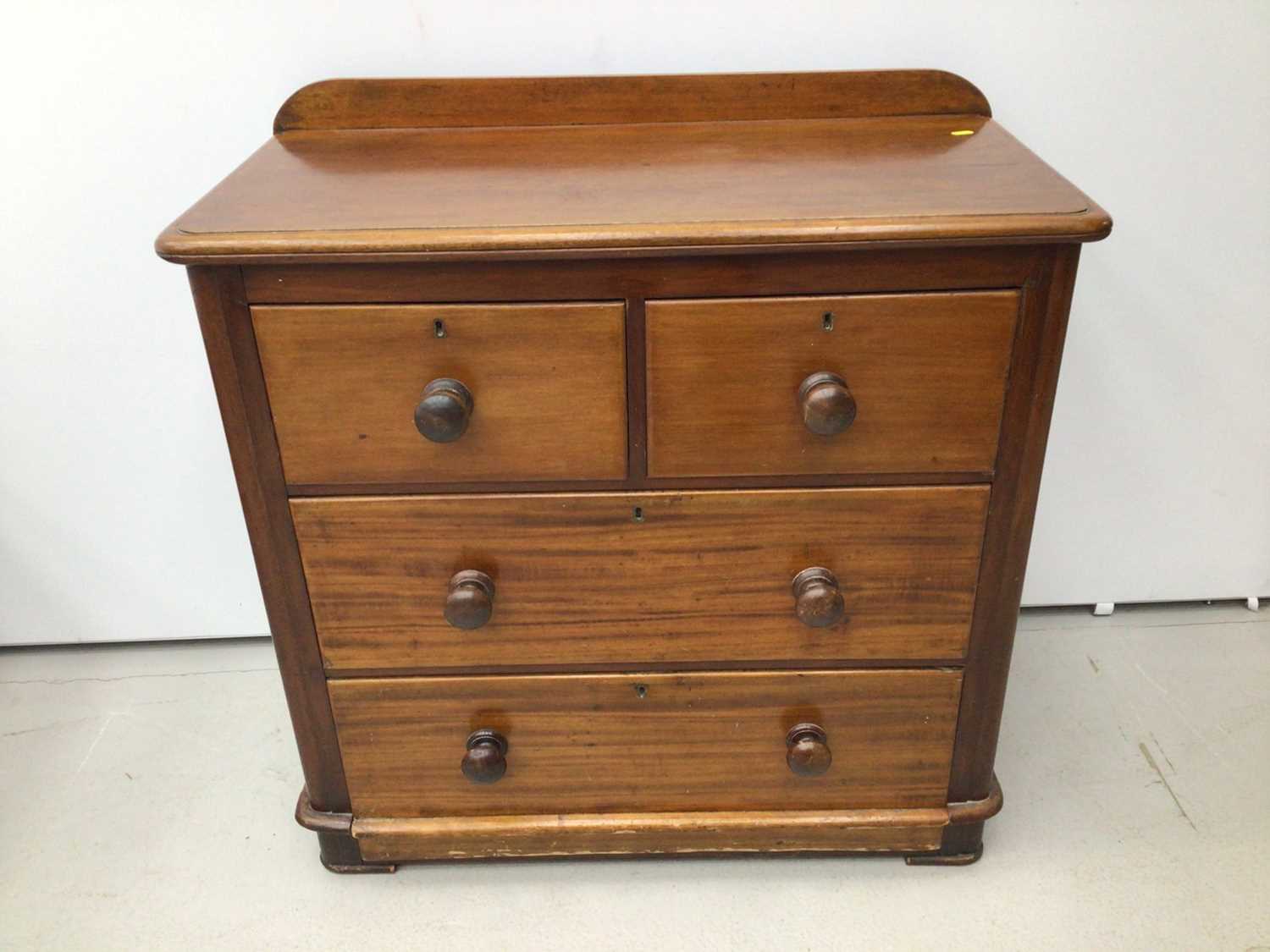 Victorian mahogany chest of two short and two long drawers 89cm wide x 46cm deep x 90 cm high