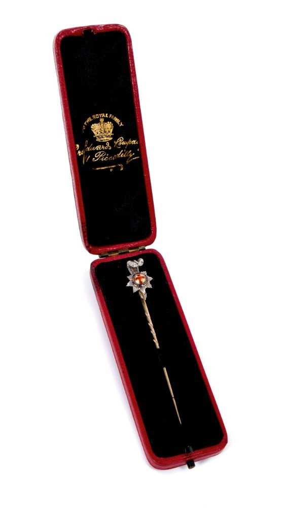 Fine quality Victorian Officers East Surrey regiment gold and enamel stick pin in red Moroccan leath