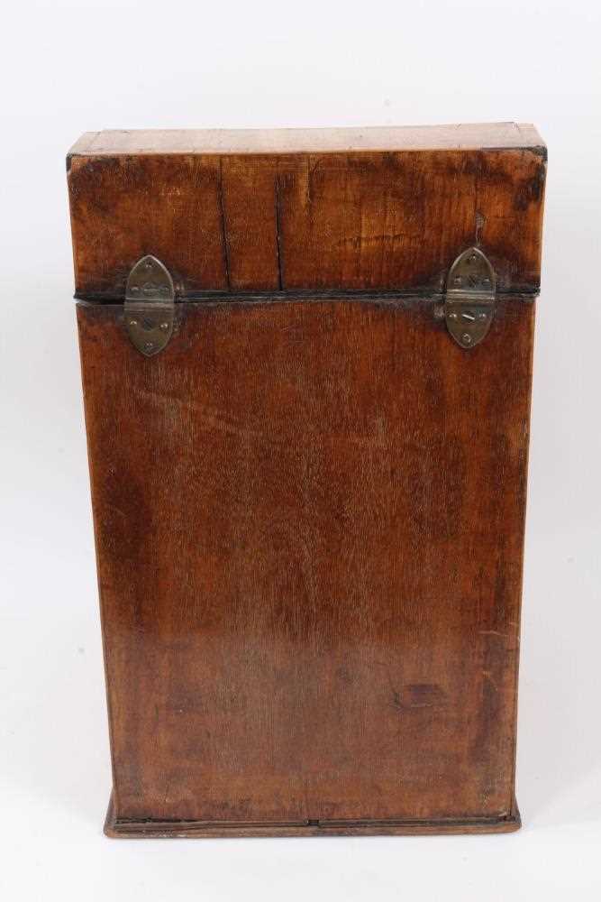 George III mahogany serpentine fronted knife box - Image 4 of 5
