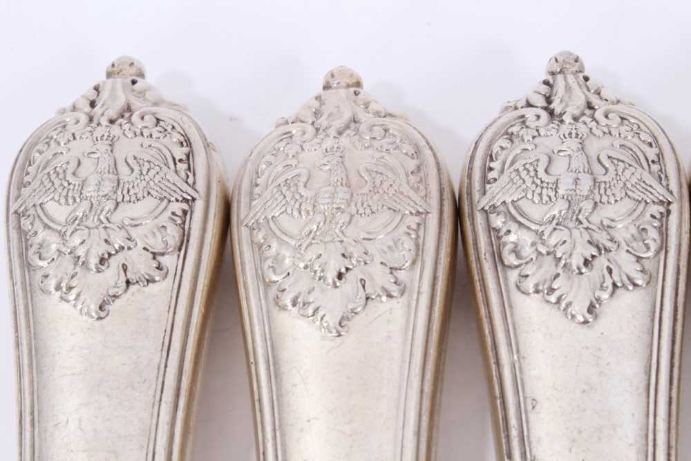 Six Late 19th/early 20th Century German Silver Dinner Knives with steel blades, Rococo pattern handl - Image 8 of 11