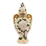 Fine quality Victorian Coalport porcelain vase and cover