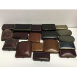 Collection of 18 antique and vintage jewellery boxes for brooches