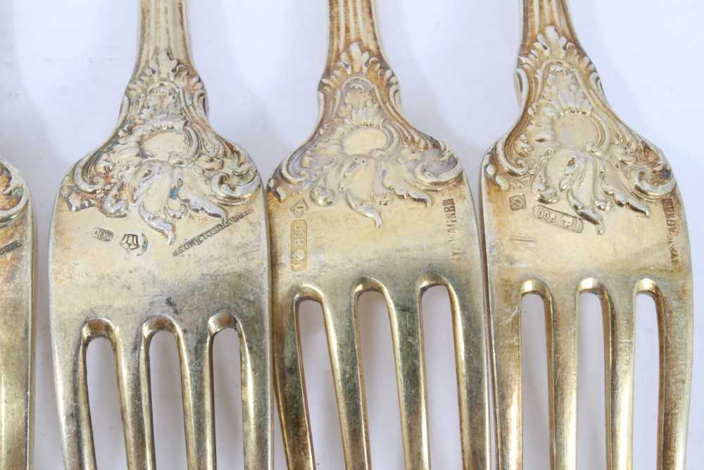 Twelve late 19th/early20th century German Silver-Gilt Dessert Forks, Rococo pattern, from the Royal - Image 12 of 12