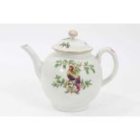 18th century Worcester polychrome teapot, painted with exotic birds, 15.5cm high