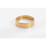 22ct gold and platinum wedding ring, London 1958, size N½