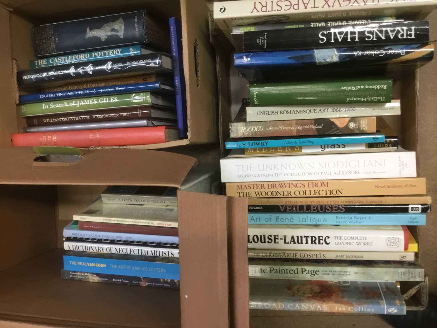 Large collection of art and antique reference books