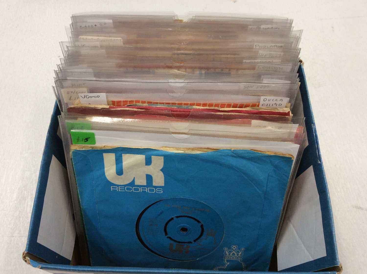 Box of 50 plushard to find single records including Magistrates, Mighty Avengers, Tony and the Velve - Image 2 of 3