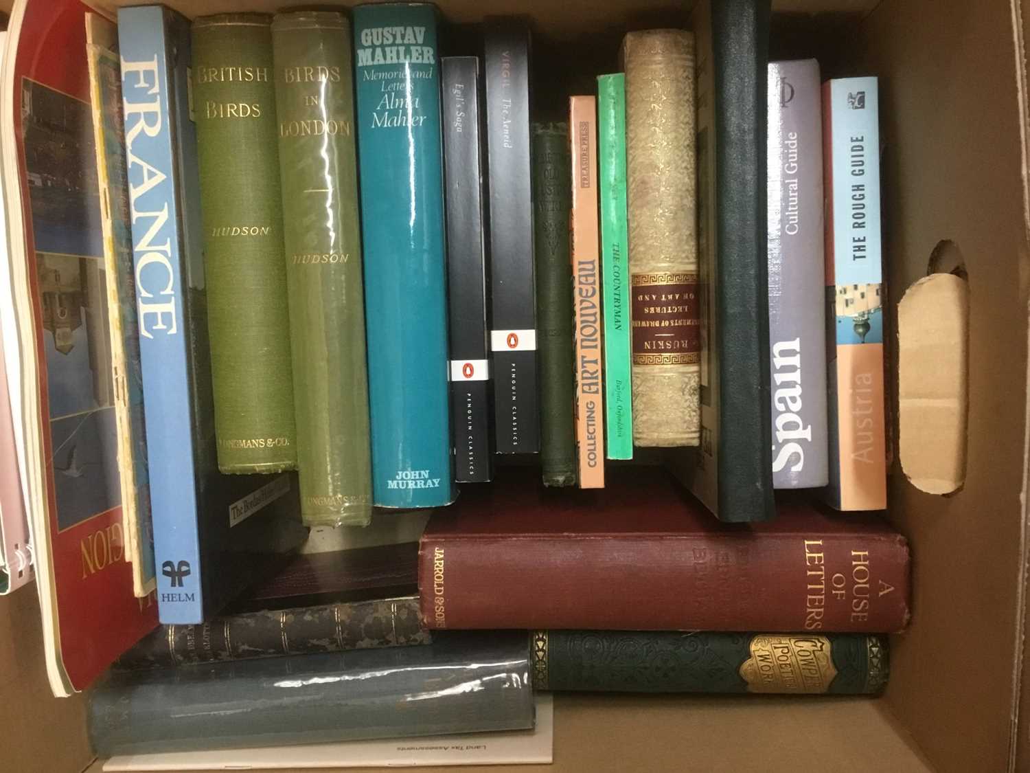 Large quantity of miscellaneous reference books - Image 2 of 7