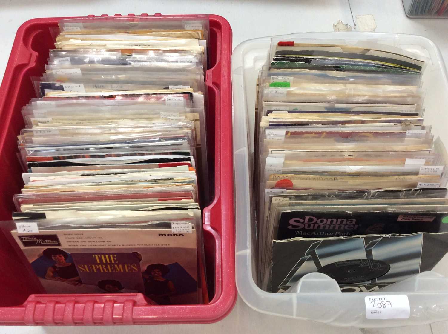 Two boxes containing approx 175 Tamla Motown, Soul and Disco singles and EP's including Michael Jack - Image 2 of 2