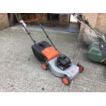 Flymo Petrol lawnmower with Briggs & Stratton Engine