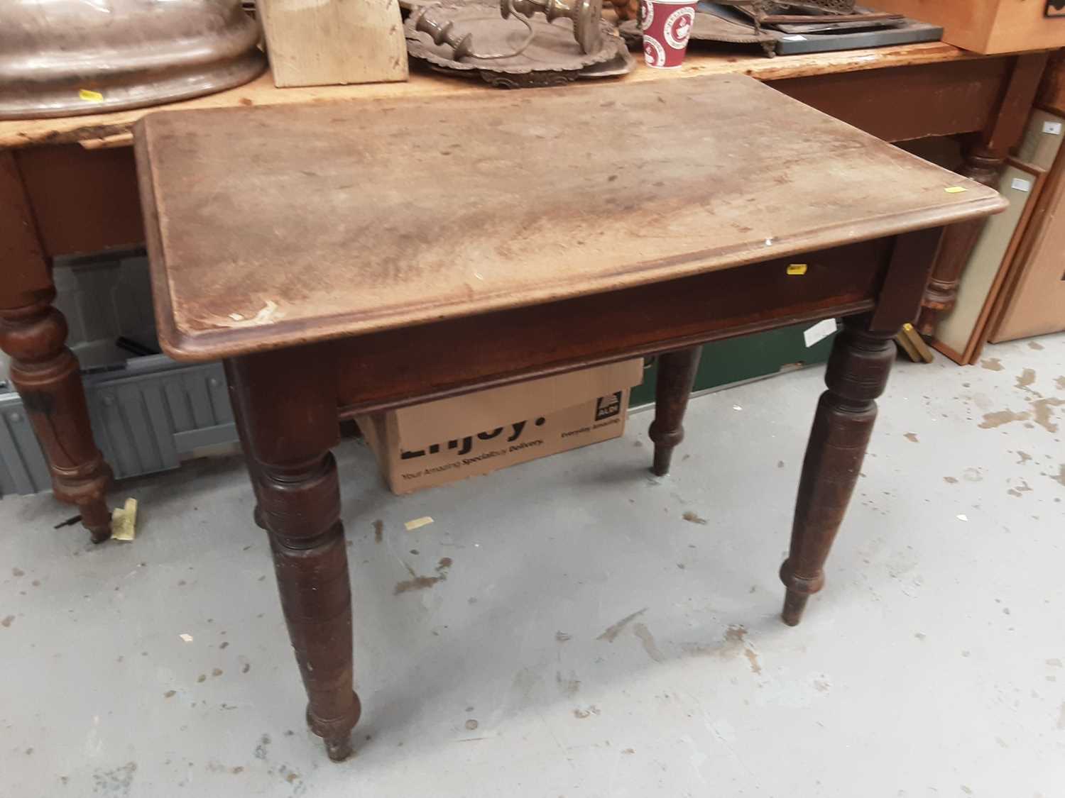 Victorian side table on turned legs, 92cm wide, 56cm wide, 75cm high