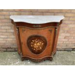 French King wood pier cabinet enclosed by floral marquetry inlaid serpentine front door, with marble