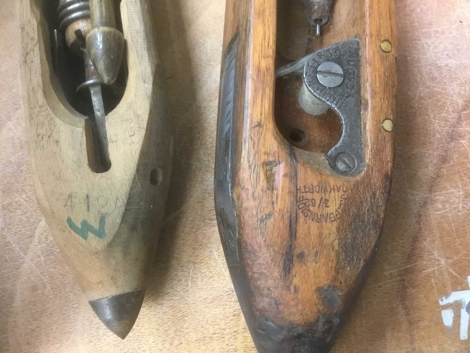 Three antique treen knitting sheaths, together with three shuttles and collection of lacework and ot - Image 6 of 6