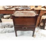 Georgian mahogany bedside table, 57cm wide, 43.5cm deep, 80cm high