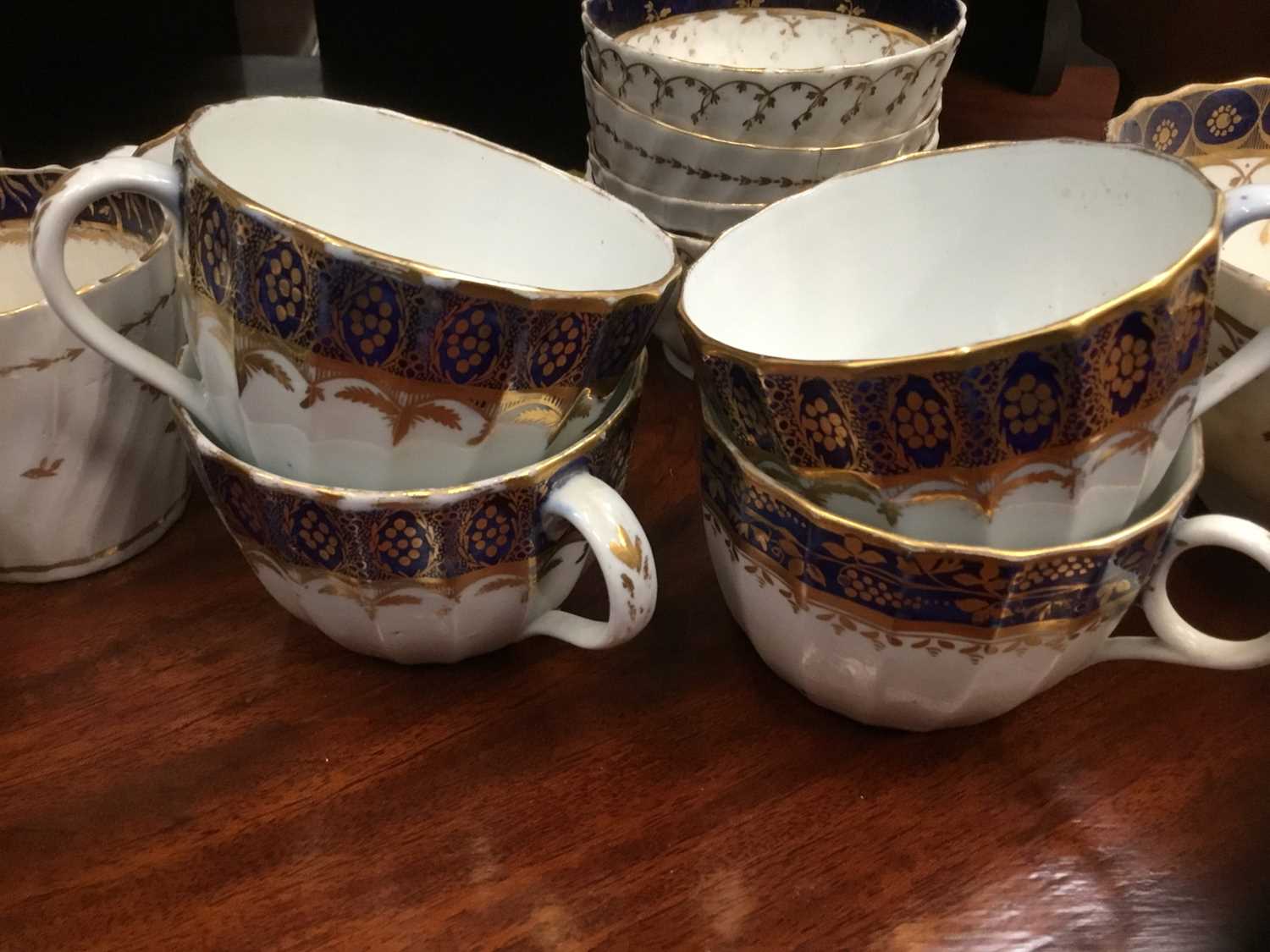 Collection of late 18th / early 19th century Worcester porcelain teawares - Image 4 of 5