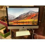 Apple IMac with keyboard