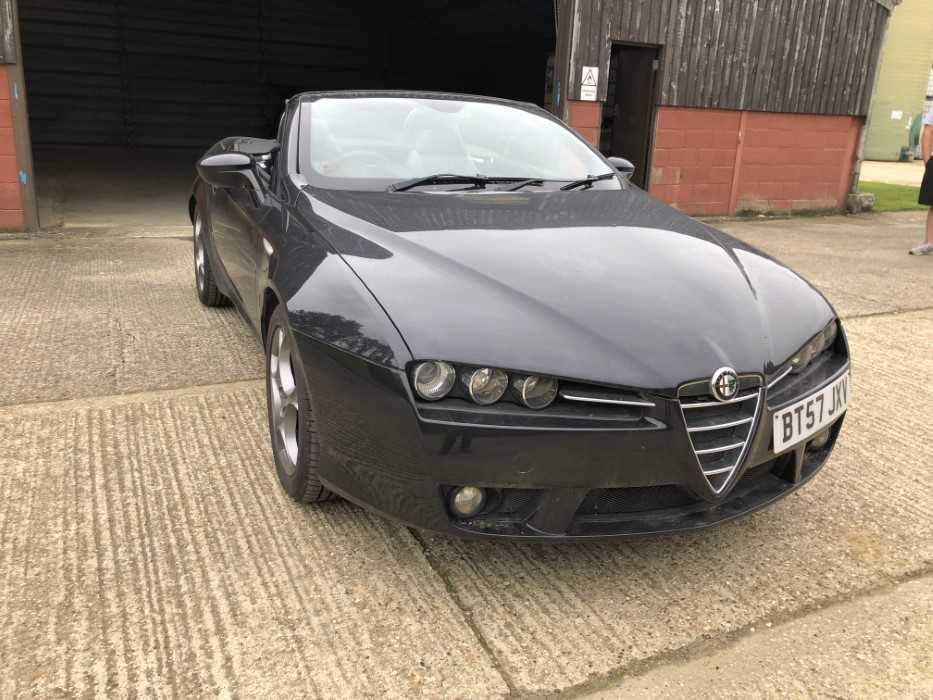 2007 Alfa Romeo Spider Convertible, 2.2 JTS, manual, reg. no. BT57 JXV f - Image 3 of 11