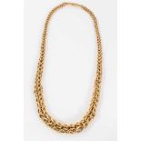 18ct gold necklace with graduated entwined links