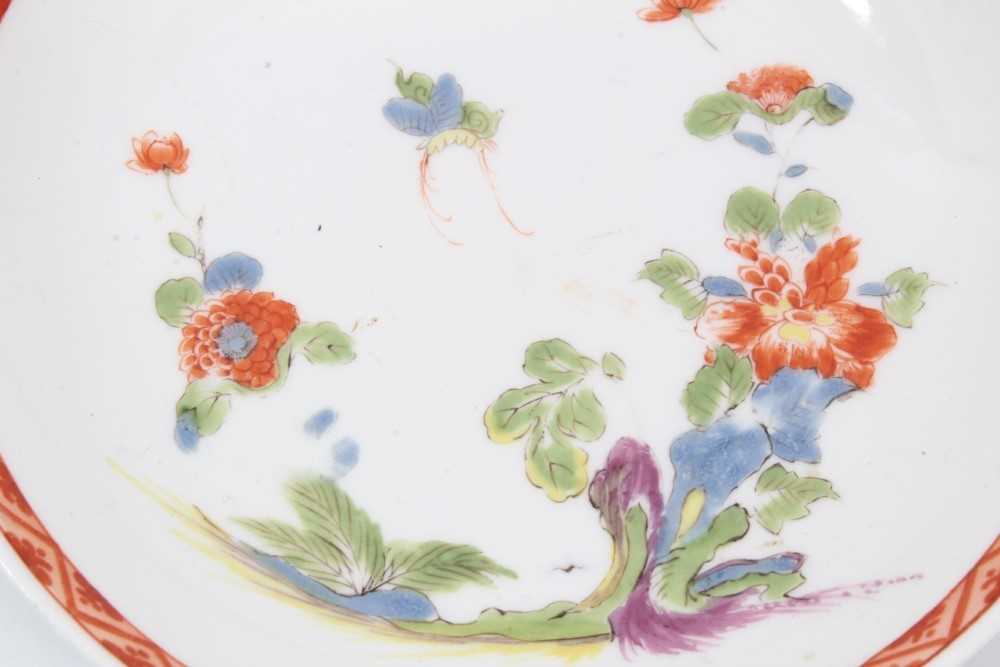 Meissen saucer, circa 1750, decorated in the Kakiemon style, crossed swords mark to base, 12.5cm dia - Image 2 of 5