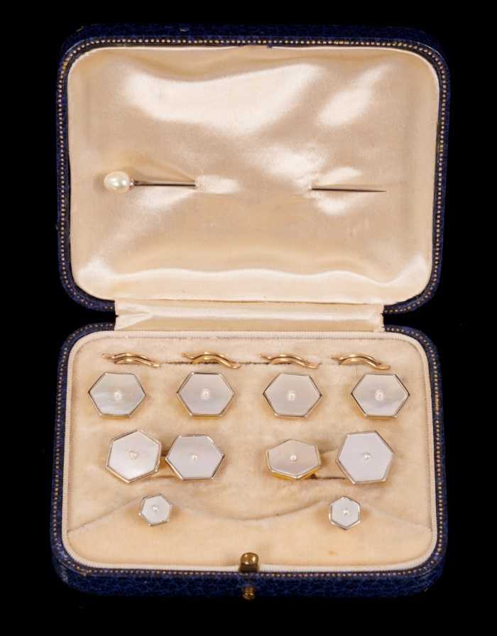 Set of 9ct gold and mother of pearl dress studs and cufflinks in fitted leather box