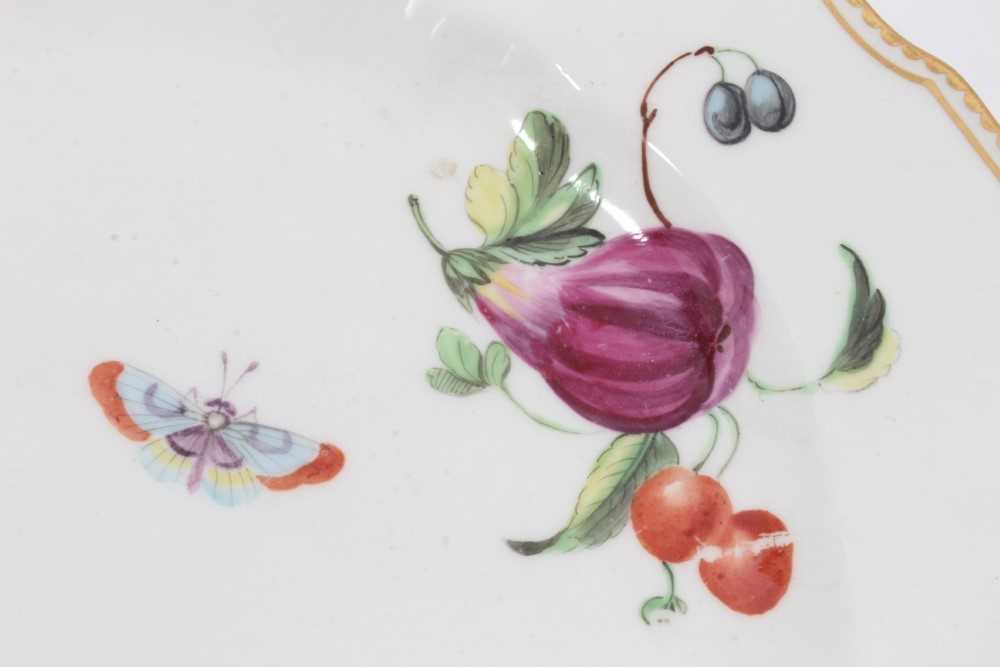 A Chelsea Derby plate, circa 1770-75 - Image 4 of 7