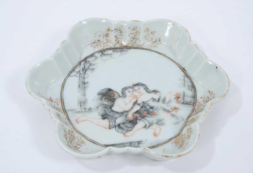 Chinese grisaille porcelain - Image 7 of 7
