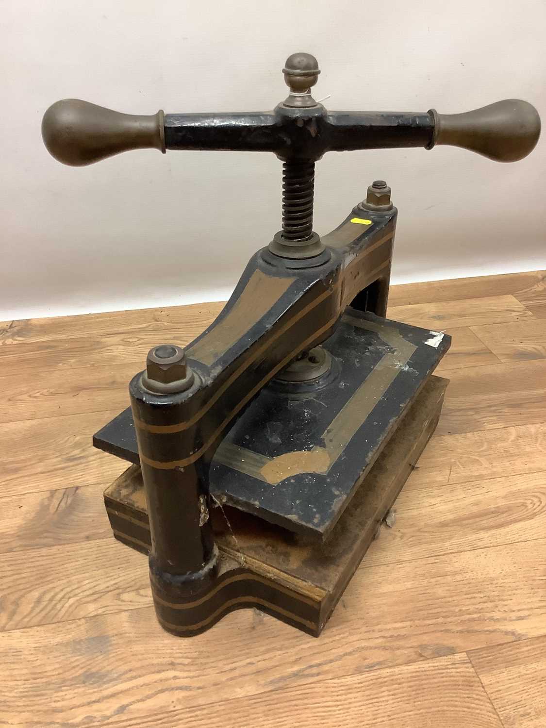 Victorian brass mounted book press with gilt decoration - Image 2 of 3