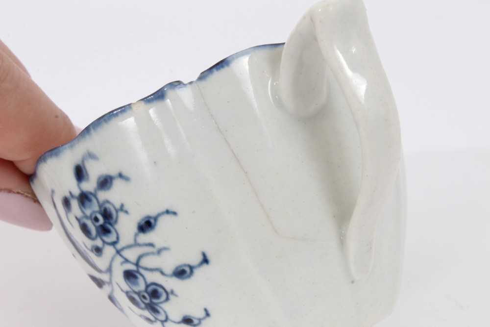 Rare Worcester blue and white teacup, a Caughley asparagus server and a Lowestoft blue and white sau - Image 9 of 10