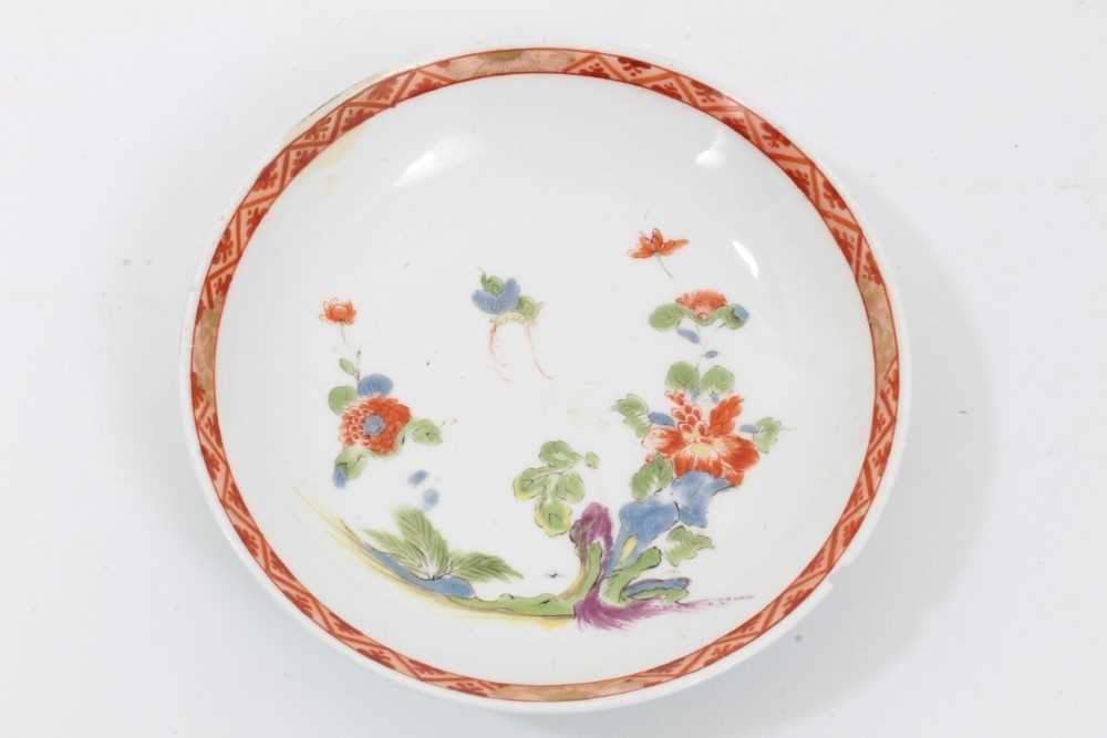 Meissen saucer, circa 1750, decorated in the Kakiemon style, crossed swords mark to base, 12.5cm dia
