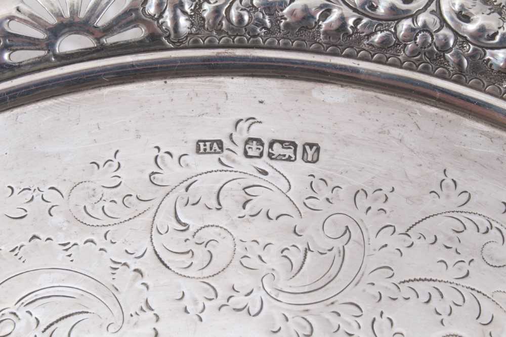 Victorian silver salver of shaped circular form, with pierced and embossed foliate border - Image 2 of 3