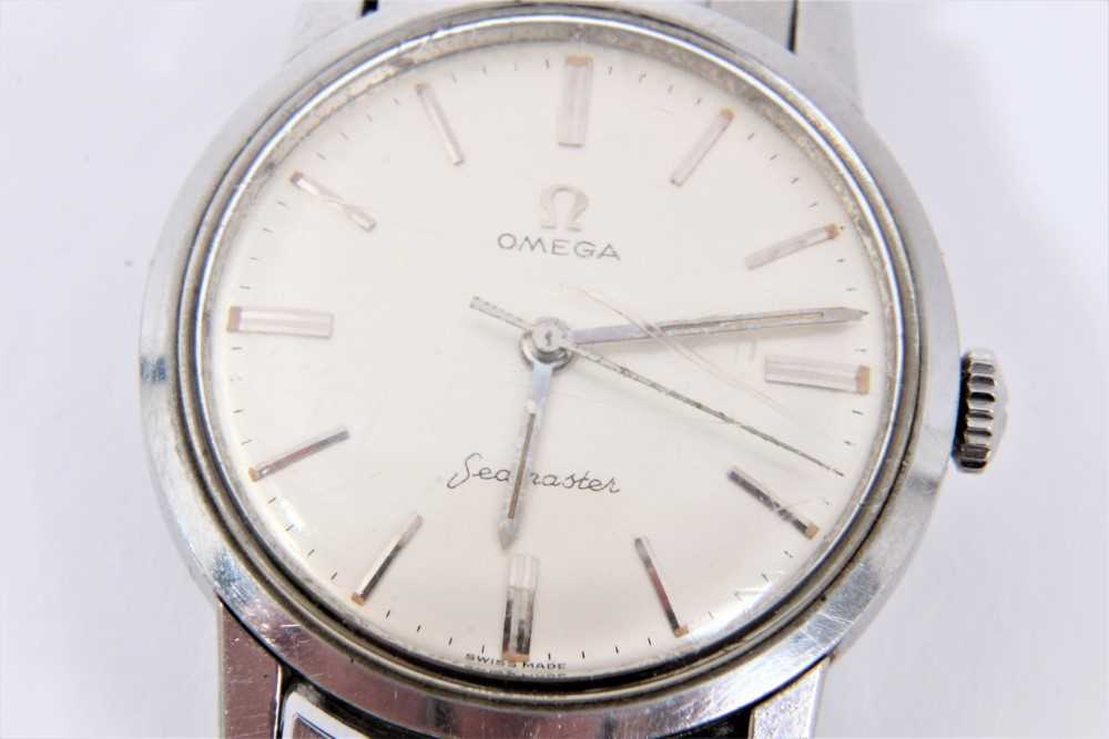 1960s Gentlemen's Omega Seamaster steel wristwatch with silvered dial and baton numerals with origin - Image 2 of 7