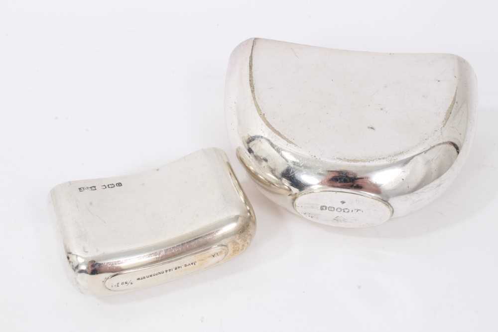 Pair of irish silver tot cups, another and other items - Image 4 of 6