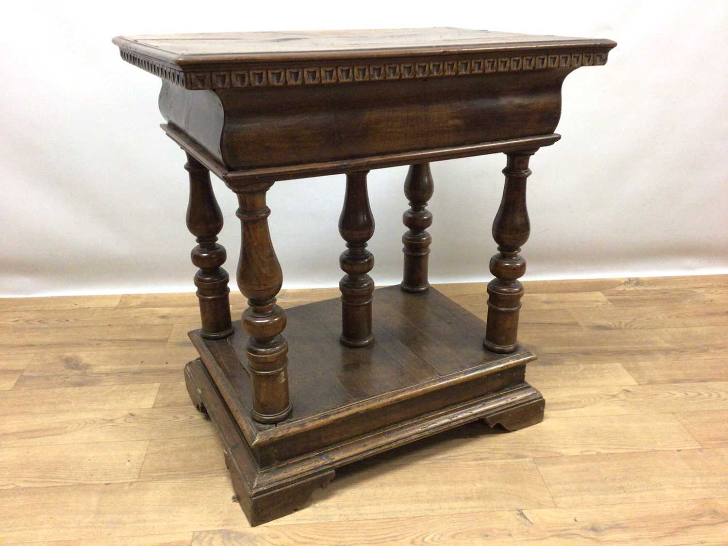 16th / 17th century Italian walnut stand - Image 3 of 6