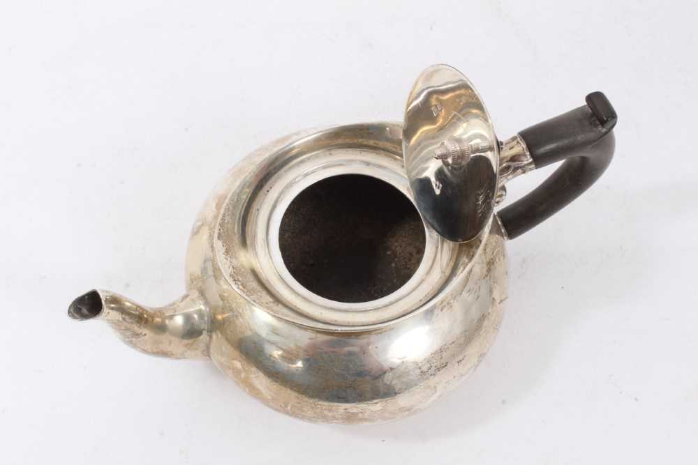 Edwardian silver batchelor's teapot - Image 3 of 4