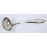 1920s Dutch silver sauce ladle with stepped decoration and pointed handle (s'Gravenhage 1922).
