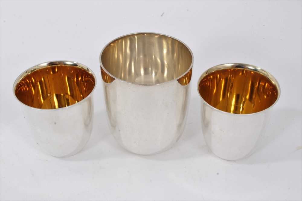 Pair of irish silver tot cups, another and other items - Image 5 of 6