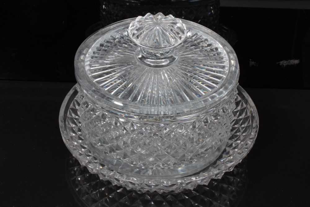 Georgian cut glass butter tub and lid on stand, together with a pair of cut glass urns and covers - Image 2 of 5