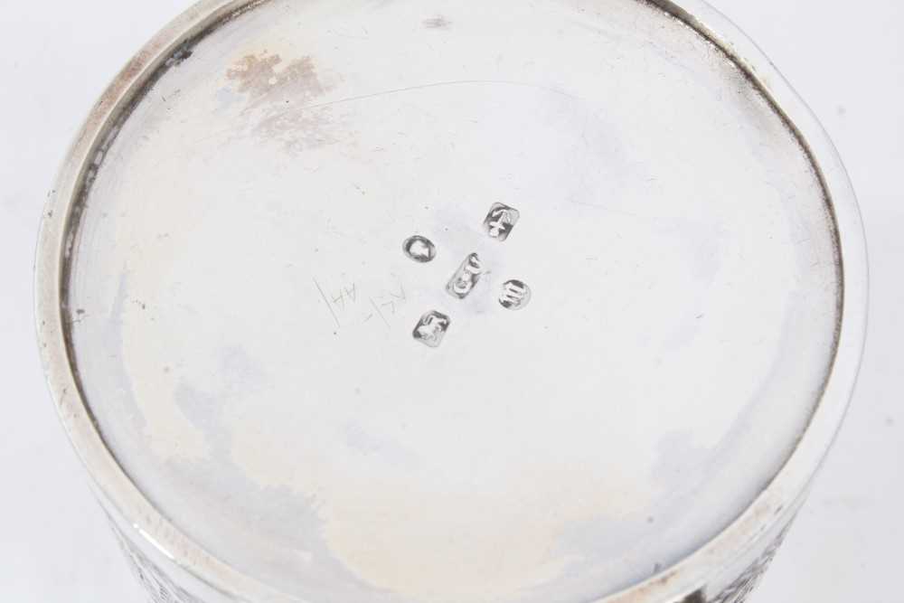 Victorian silver christening mug of tapered form, in its original case - Image 6 of 8