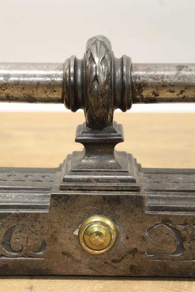 An impressive 19th century steel fire curb of classical form - Image 3 of 6