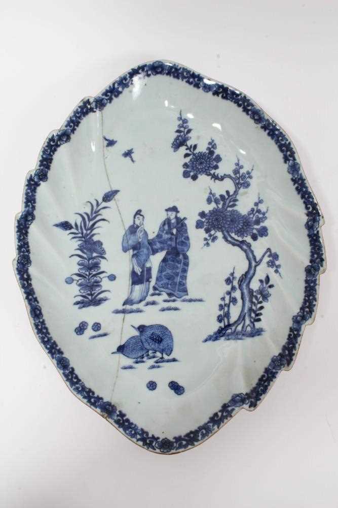 Two 18th century Chinese blue and white leaf-shaped porcelain dishes, painted with figures - Image 2 of 11
